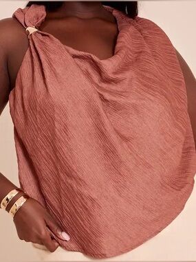 PrettyLittleThing Plus Brown Textured Woven Draped Cowl Top with Gold Rim 16 NWT